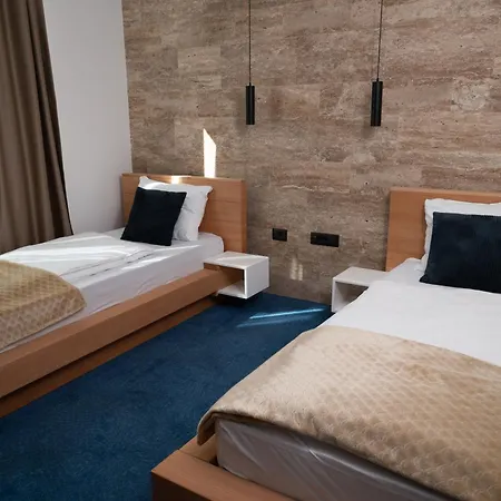 Borovi Forest & Hotel Sjenica